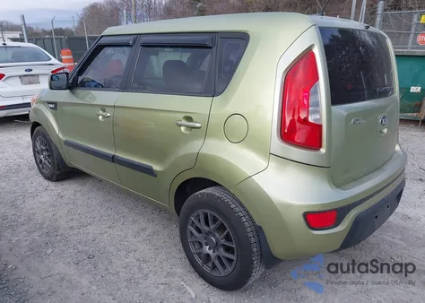 2013 Kia Soul z USA, uszkodzony, nr VIN KNDJT2A5XD7615458